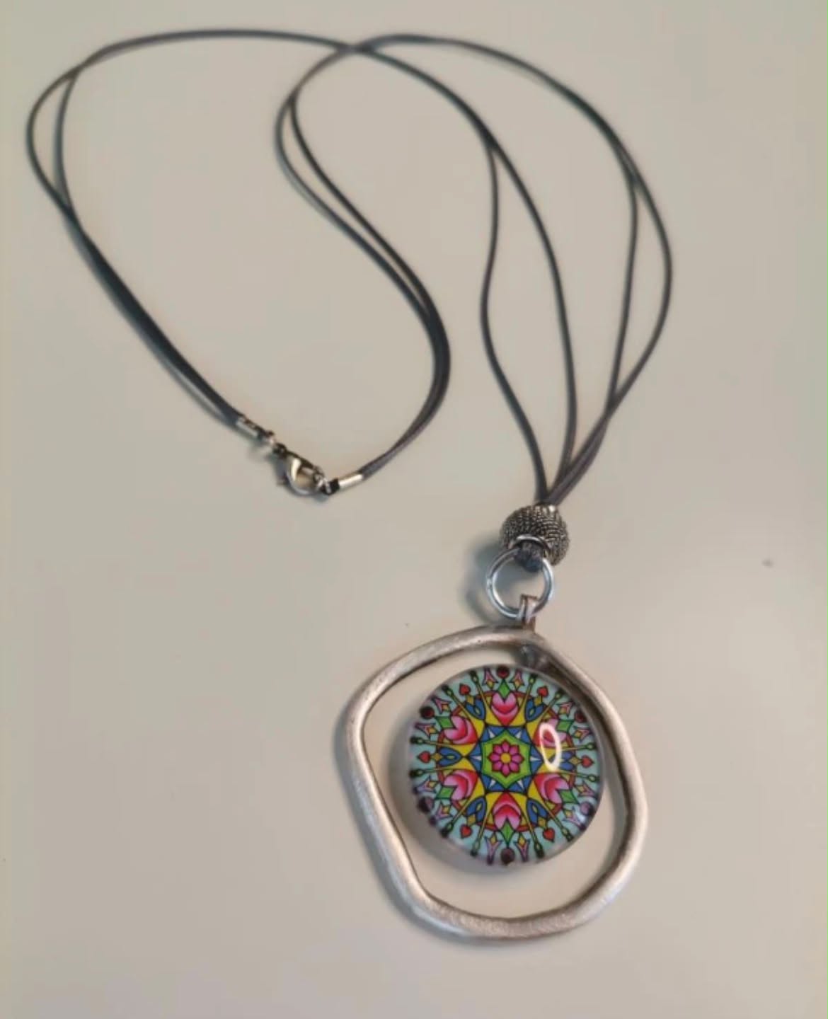 Aurascudo – Boho Handmade Mandala Glass Pendant Necklace