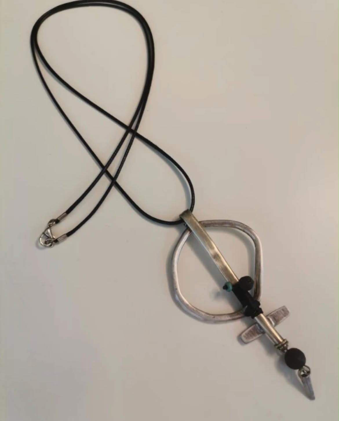 Destino – Boho Handmade Geometric Steel Pendant Necklace
