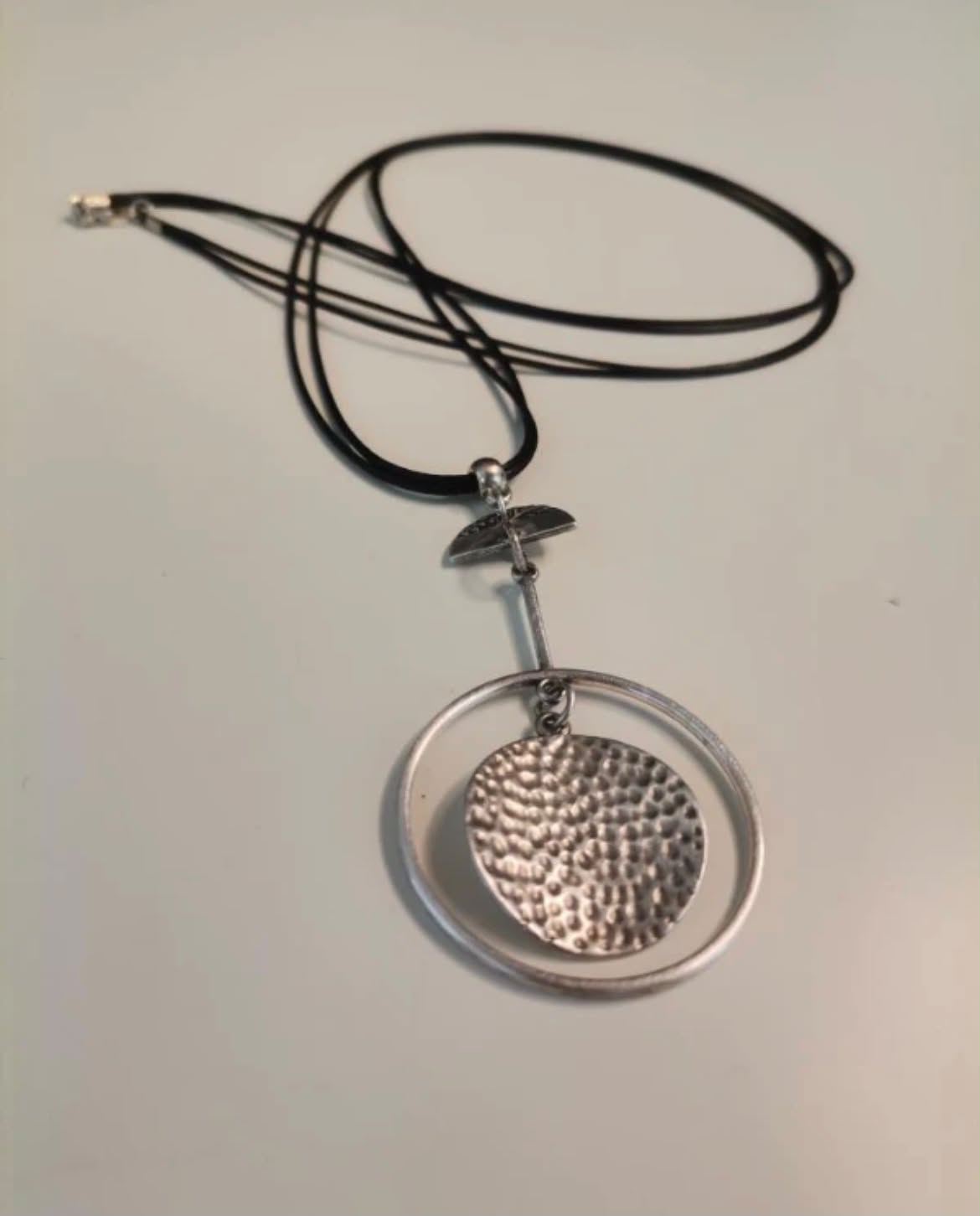 Eclisse – Boho Handmade Hammered Steel Pendant Necklace
